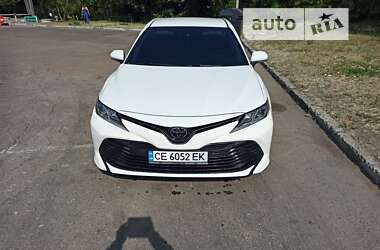 Седан Toyota Camry 2017 в Києві