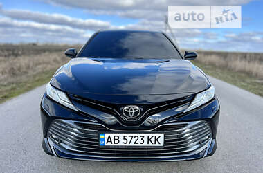 Седан Toyota Camry 2020 в Кропивницькому
