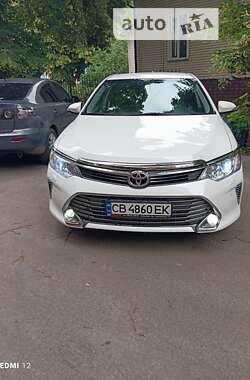 Седан Toyota Camry 2014 в Чернігові