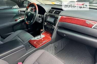 Седан Toyota Camry 2011 в 