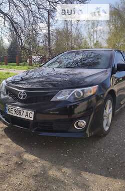 Седан Toyota Camry 2012 в Кам'янському