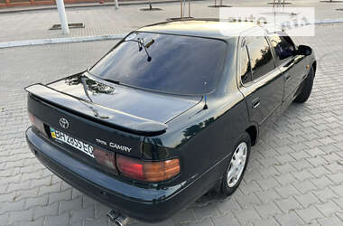 Седан Toyota Camry 1992 в Ізмаїлі