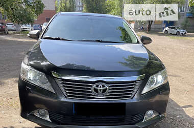 Седан Toyota Camry 2013 в Добропіллі