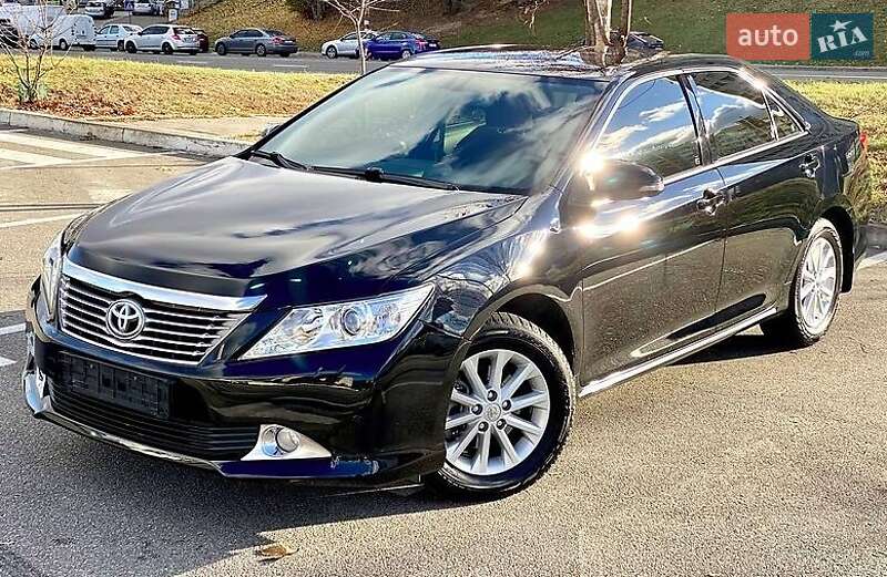 Toyota Camry 2012