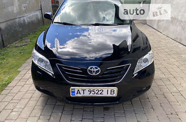 Седан Toyota Camry 2008 в Тисмениці