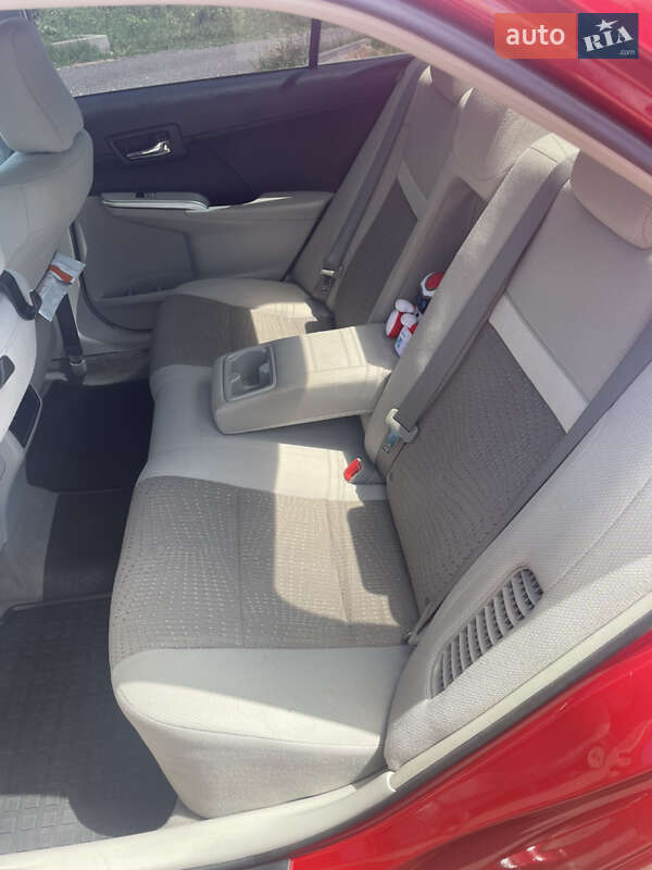 Седан Toyota Camry 2013 в Черновцах фото 8 Седан Toyota Camry 2013 в Черновцах