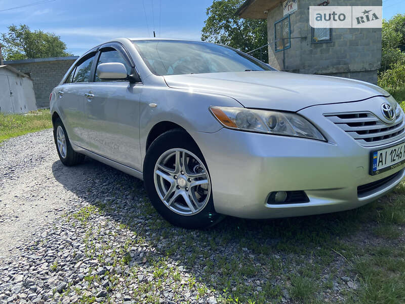 Седан Toyota Camry 2007 в Белой Церкви