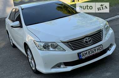 Седан Toyota Camry 2012 в Кам'янському