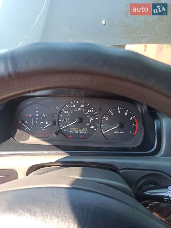 Седан Toyota Camry 1998 в Броварах