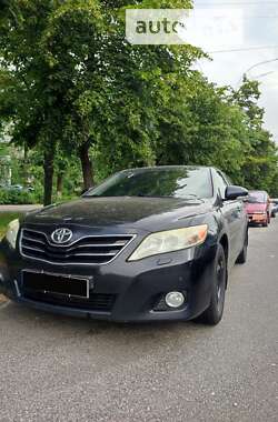 Седан Toyota Camry 2009 в Ізюмі