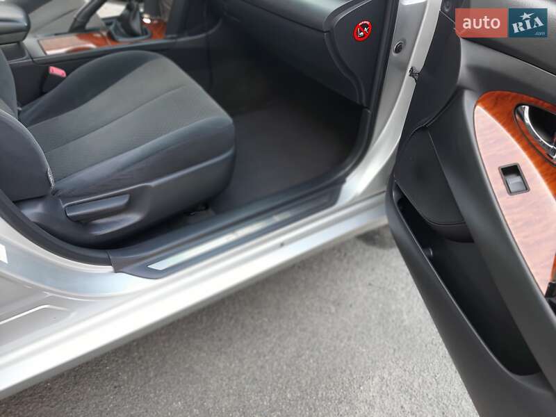 Седан Toyota Camry 2007 в Умани