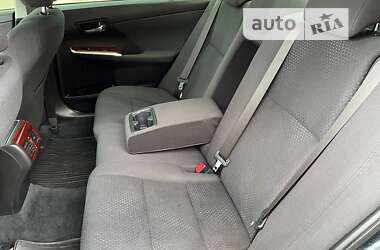 Седан Toyota Camry 2012 в Виннице