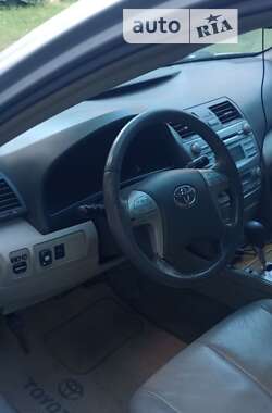 Седан Toyota Camry 2008 в Нововолинську