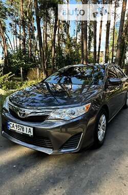 Седан Toyota Camry 2014 в Черкасах