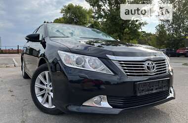 Седан Toyota Camry 2011 в Кропивницком