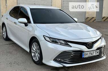 Седан Toyota Camry 2017 в Одесі