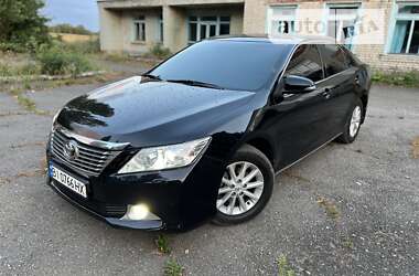 Седан Toyota Camry 2011 в Валках