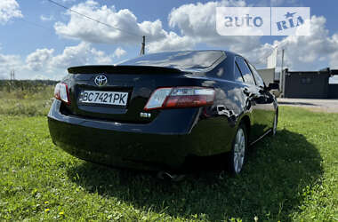 Седан Toyota Camry 2007 в Львове