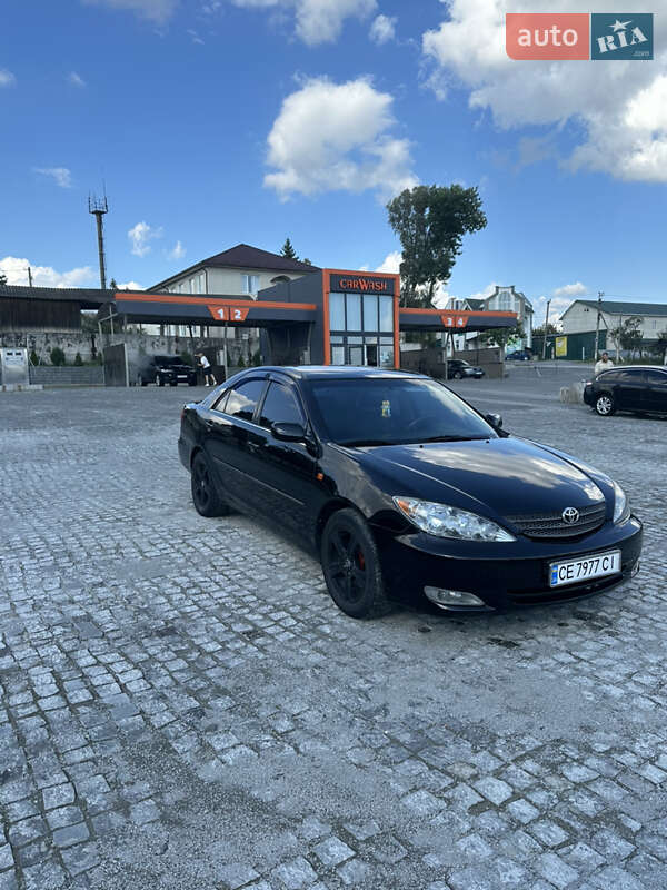 Седан Toyota Camry 2003 в Кельменцях