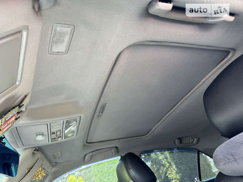 Седан Toyota Camry 2008 в Львові