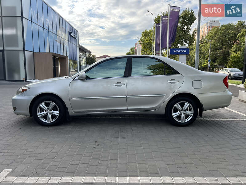 Седан Toyota Camry 2001 в Одессе