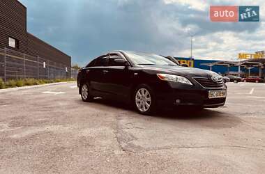 Седан Toyota Camry 2008 в Львові