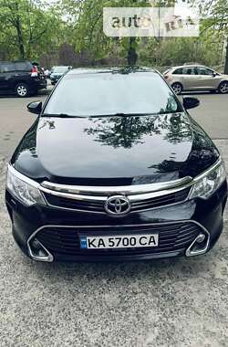 Седан Toyota Camry 2014 в Києві