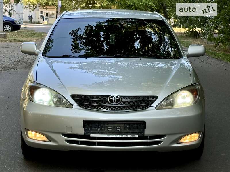 Седан Toyota Camry 2005 в Одесі