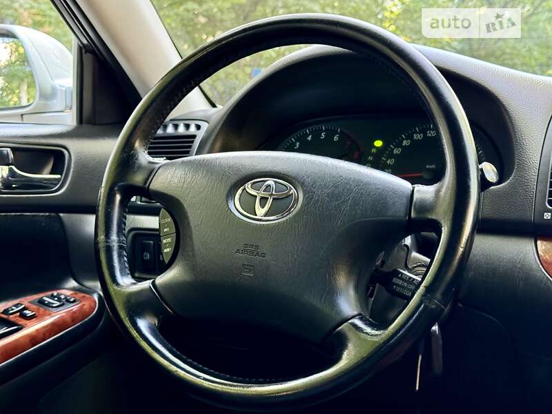 Седан Toyota Camry 2005 в Одесі