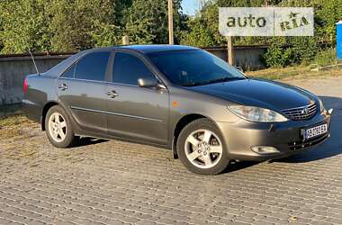 Седан Toyota Camry 2004 в Іллінцях