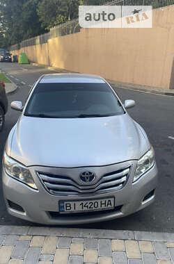 Седан Toyota Camry 2011 в Лубнах