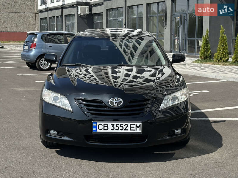 Седан Toyota Camry 2007 в Чернігові