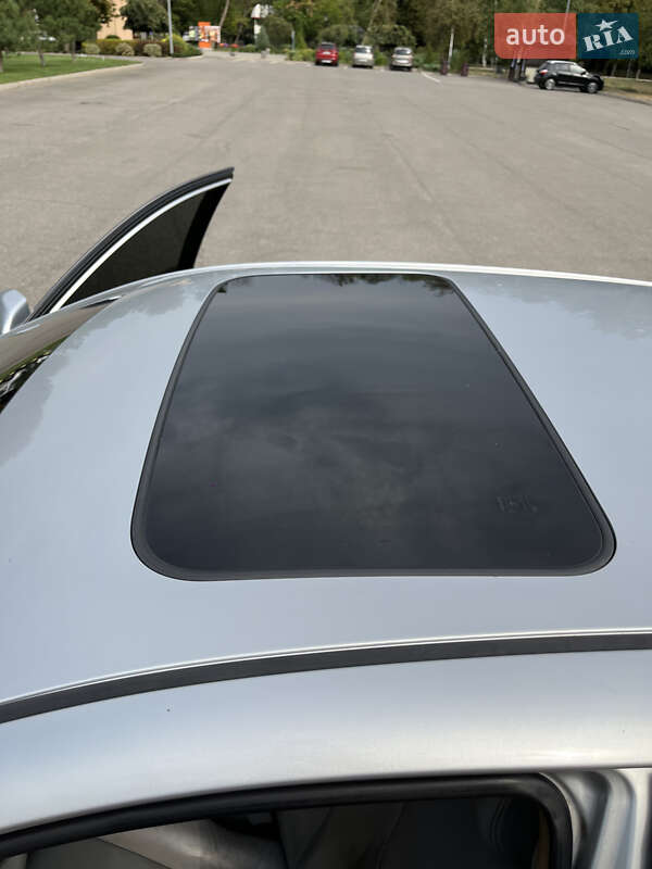 Седан Toyota Camry 2006 в Краматорске