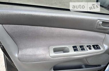 Седан Toyota Camry 2002 в 