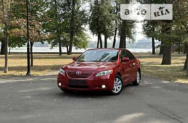 Седан Toyota Camry 2007 в Харькове