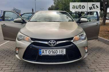 Седан Toyota Camry 2017 в Івано-Франківську