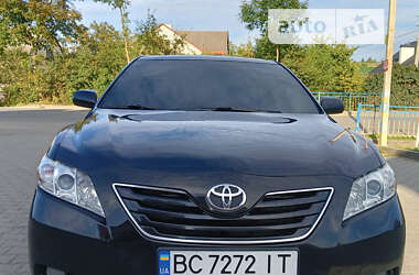 Седан Toyota Camry 2008 в Мостиске