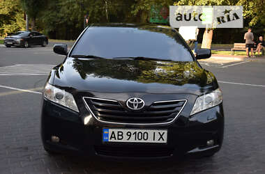 Седан Toyota Camry 2008 в Хмельницком