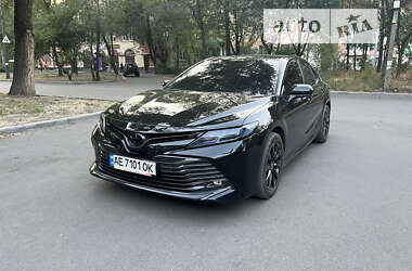 Седан Toyota Camry 2020 в Дніпрі