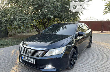 Седан Toyota Camry 2011 в Дніпрі