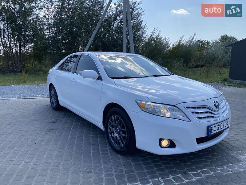 Седан Toyota Camry 2010 в Львове фото 7 Седан Toyota Camry 2010 в Львове