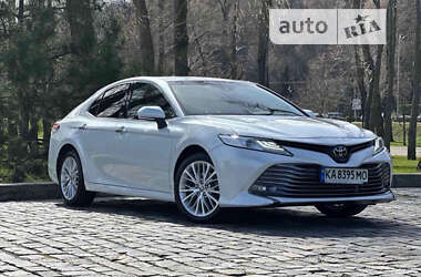 Седан Toyota Camry 2020 в Вінниці