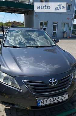 Седан Toyota Camry 2007 в Виннице