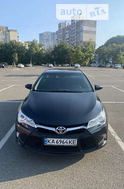 Седан Toyota Camry 2014 в Броварах