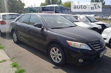 Седан Toyota Camry 2011 в Києві