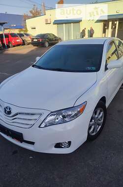 Седан Toyota Camry 2011 в Одессе