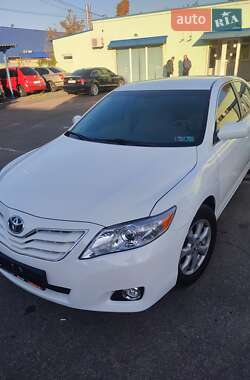 Седан Toyota Camry 2011 в 
