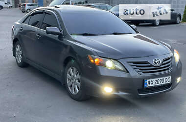 Седан Toyota Camry 2006 в Полтаві