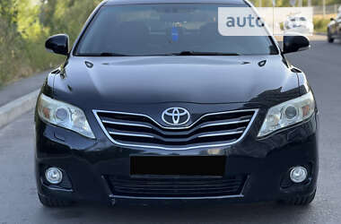 Седан Toyota Camry 2009 в Києві