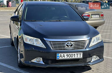 Седан Toyota Camry 2011 в 